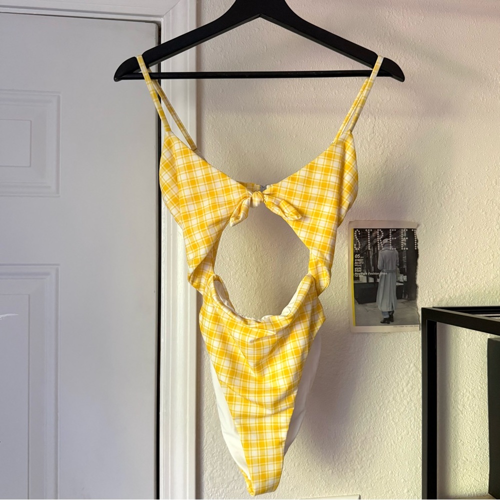 VERONICA BEARD yellow white gingham plaid cutout one piece swim beach swimsuit